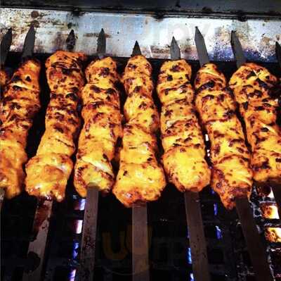 Ariana Gyros & Kabobs