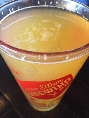 Parker Barrows Drafthouse And Deli