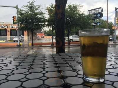 Parker Barrows Drafthouse And Deli