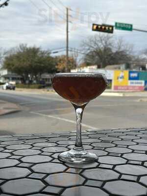 Parker Barrows Drafthouse And Deli