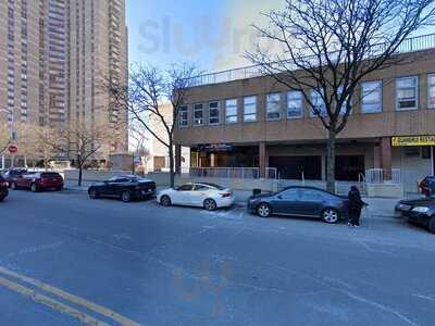 Town House Restaurant