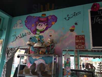 Mulberries Cake Shop