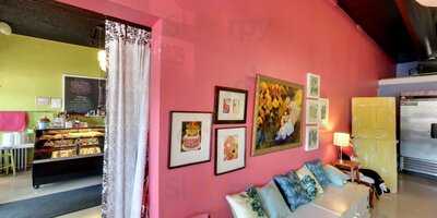 Mulberries Cake Shop