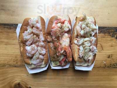 Luke's Lobster Market East