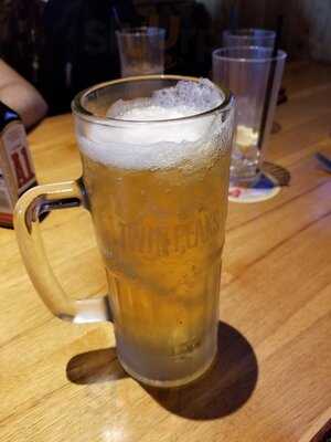 Twin Peaks Restaurants