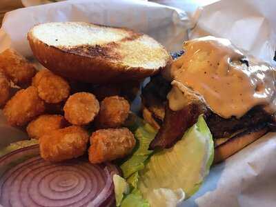 Mr Peabodys Burgers & Ale