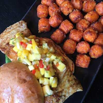 Warehouse Bar & Grille