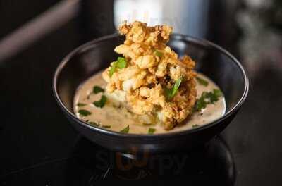 Warehouse Bar & Grille