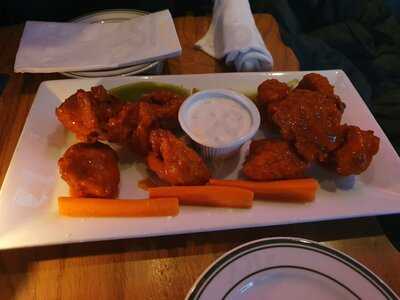 Dalton's Bar & Grill