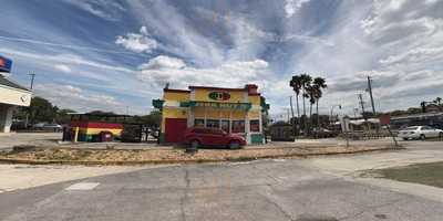 Jerk Hut Southside Cafe