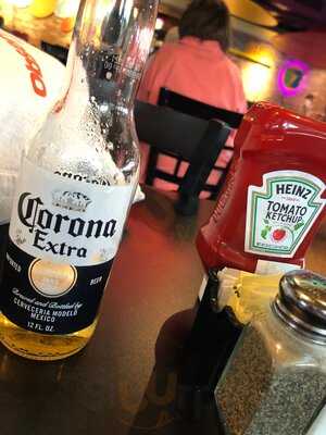 Ez's Brick Oven & Grill