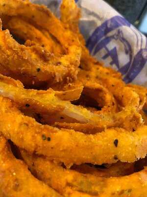 Ez's Brick Oven & Grill