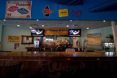 Fish Bowl Bistro & Bar