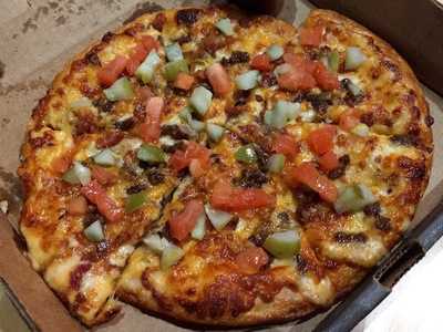 Toppers Pizza
