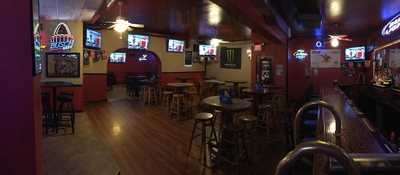 Carson's Sports Bar & Restaurant