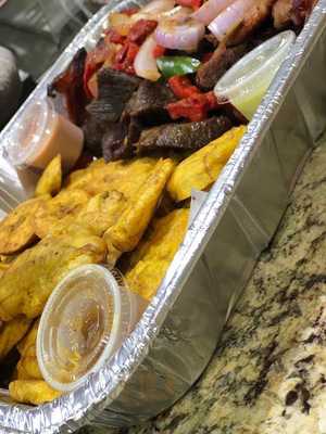 Mis Antojitos Juice Bar