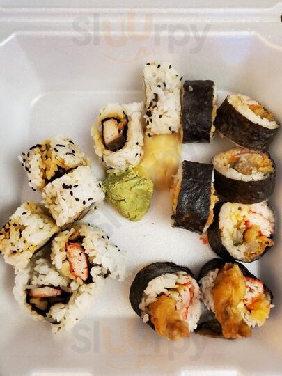 Makoto Sushi & Grill