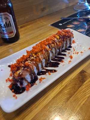 Makoto Sushi & Grill