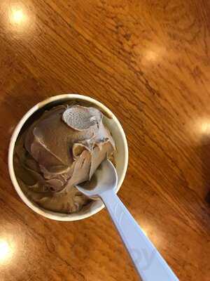 Nielsen's Frozen Custard