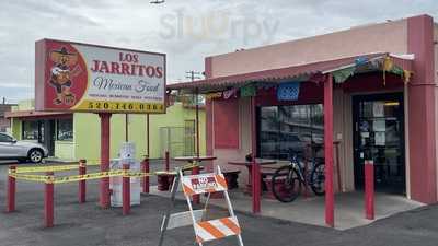 Los Jarritos
