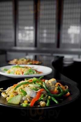 Huhot Mongolian Grill