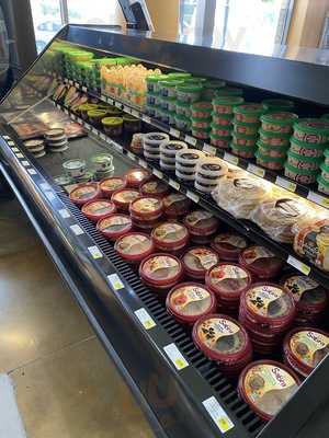 Wohlners Grocery & Deli