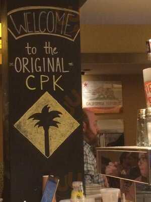 California Pizza Kitchen At Beverly Hills