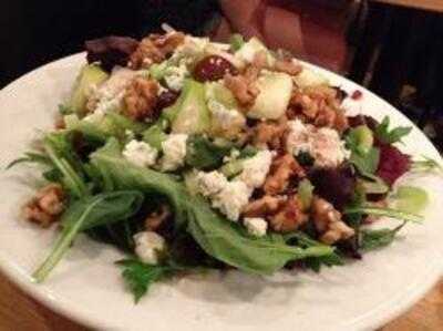 California Pizza Kitchen At Beverly Hills