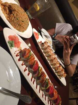 Yummy Sushi & Hibachi