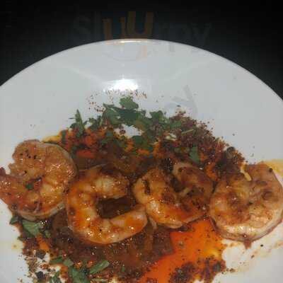 El Che Steakhouse & Bar