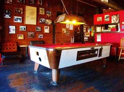 Laurelthirst Public House