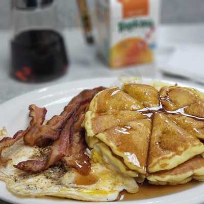 241st Cafe Restaurant