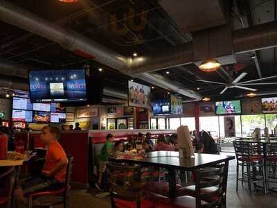 Smitty's Garage Burgers & Beer