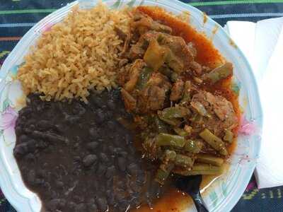 Tortilleria Y Tienda De Leon's