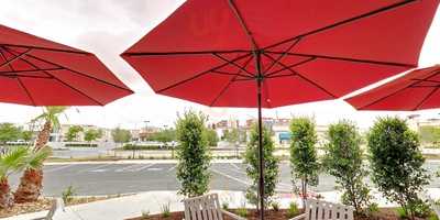 Lupe Tortilla Mexican Restaurant