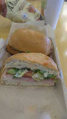 Tropical Smoothie Cafe