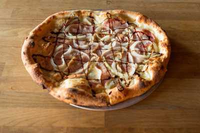 Gladstone Street Pizza