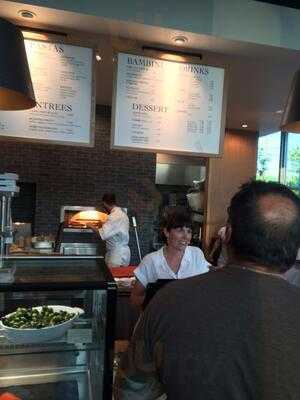 Oak & Olive Restaurant