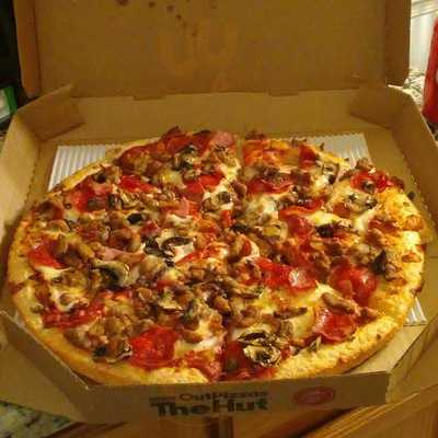 Pizza Hut