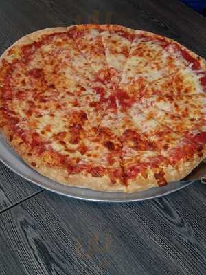 Little Nipper's Pizza