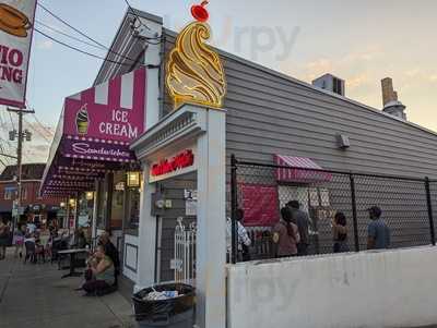 Difiore's Ice Cream Delite