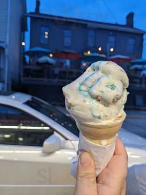 Difiore's Ice Cream Delite