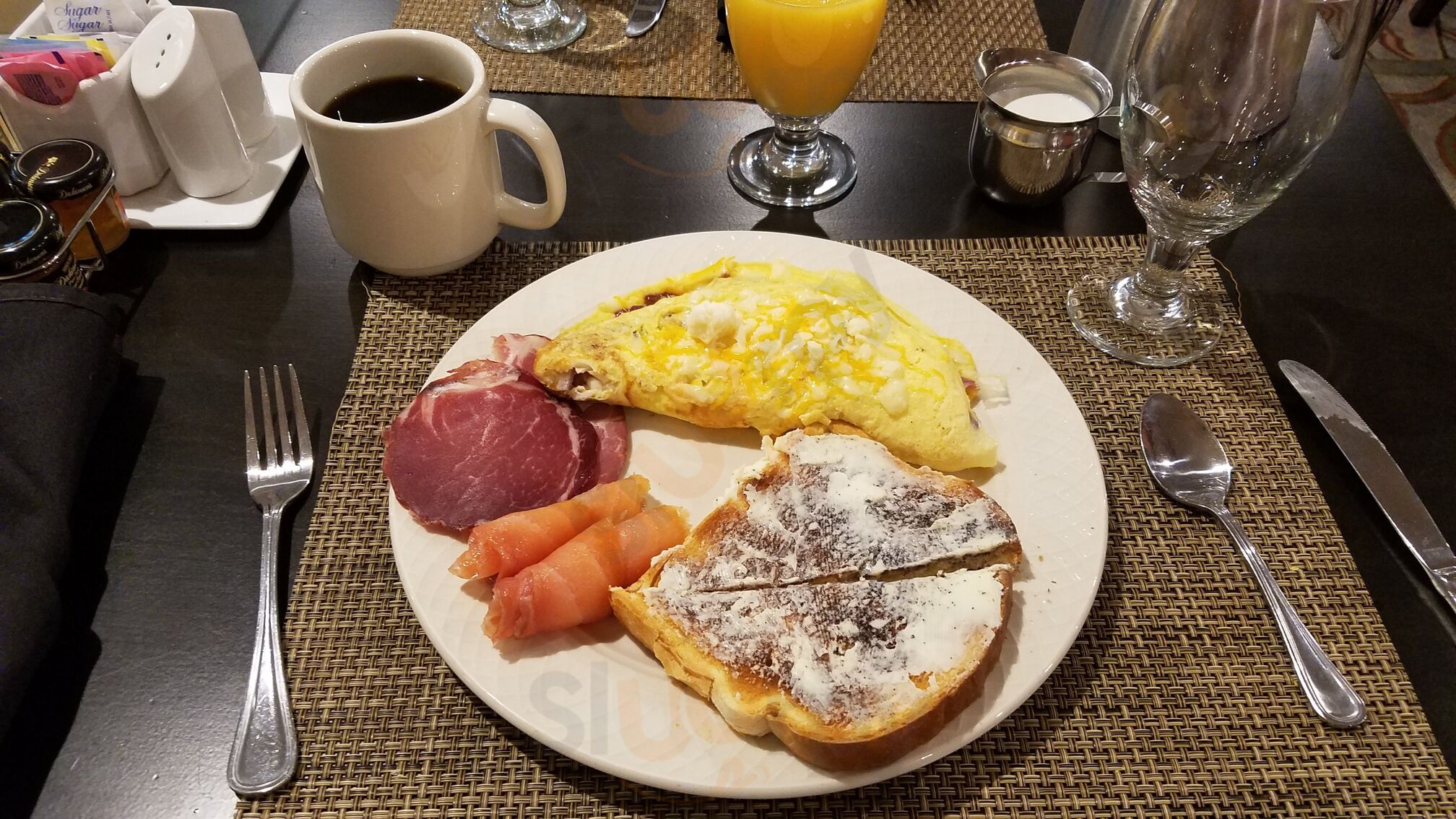 World's Away Restaurant