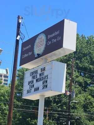 Karmadaisy & The Cookie Studio