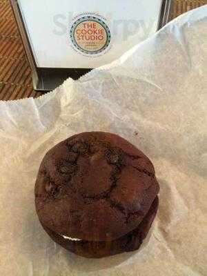 Karmadaisy & The Cookie Studio