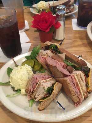 P J's Sandwich Shoppe