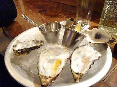 B&t Oyster Bar