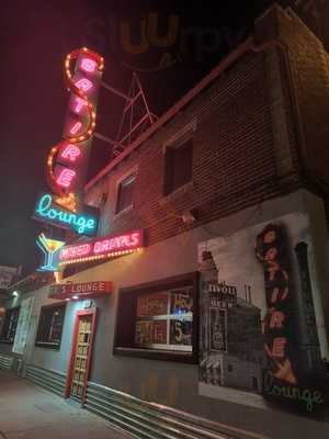 Satire Restaurant & Lounge