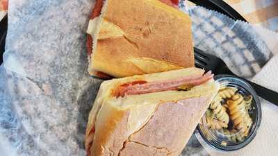 Cibo Italian Eatery And Deli