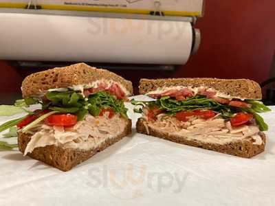 Cibo Italian Eatery And Deli